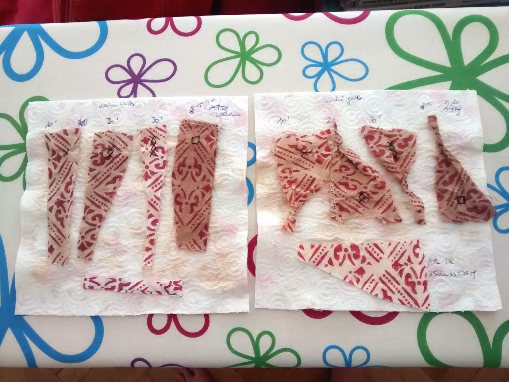 Blusenshirt_Karlottapink_rot_Faerben_nachher_Vergleich